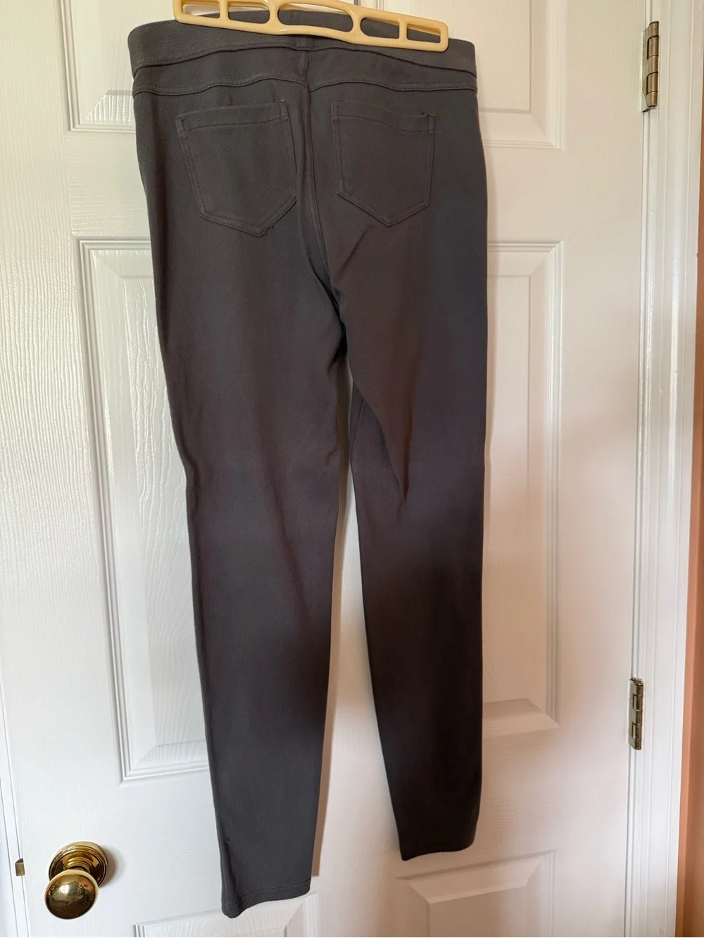 Simply Vera Wang Charcoal Gray medium Casual Pants